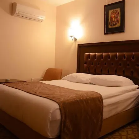 Rest Готель 3*
